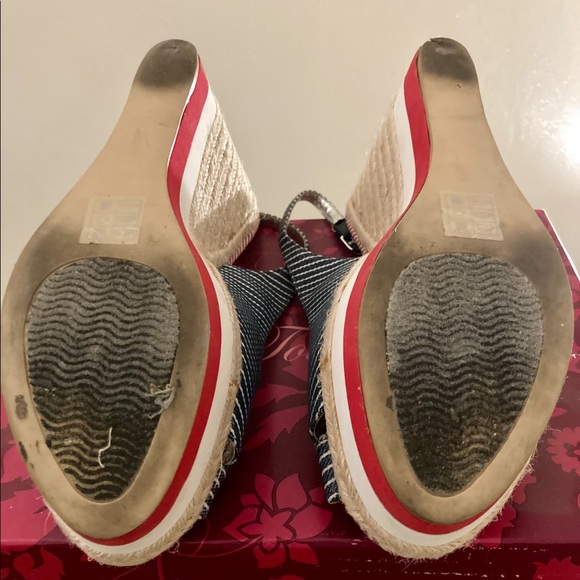 Lulu Townsend - Women’s Wedges. Size 10 - Picture 6 of 6